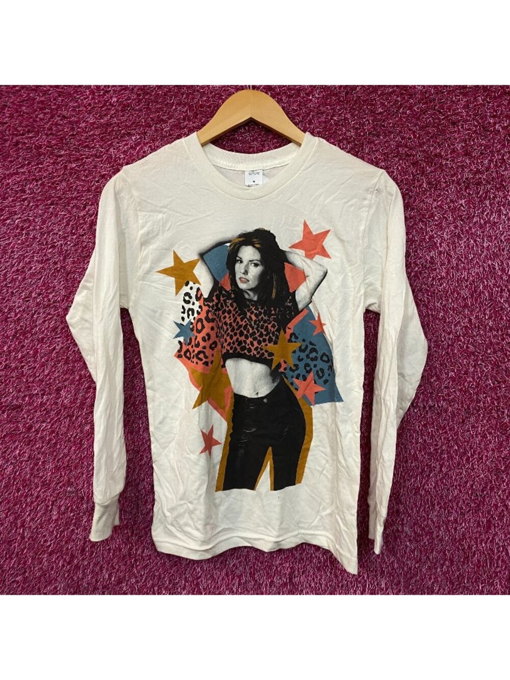 Shania Stars Photo Graphic T-Shirt Medium